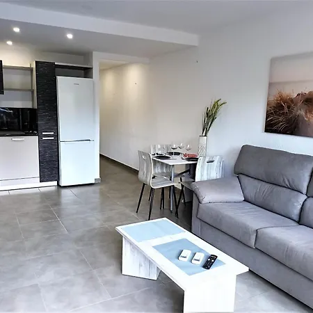 Apartment Centrico A 50m De La Playa, Puerto Y Paseo Maritimo En Roses, ¡totalmente Reformado! - Es-258-88