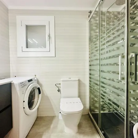 Apartment Centrico A 50m De La Playa, Puerto Y Paseo Maritimo En Roses, ¡totalmente Reformado! - Es-258-88 *