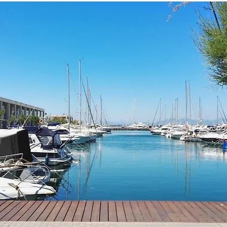 Céntrico A 50m De La Playa, Puerto Y Paseo Marítimo En Roses, ¡totalmente Reformado! - Es-258-88 Roses